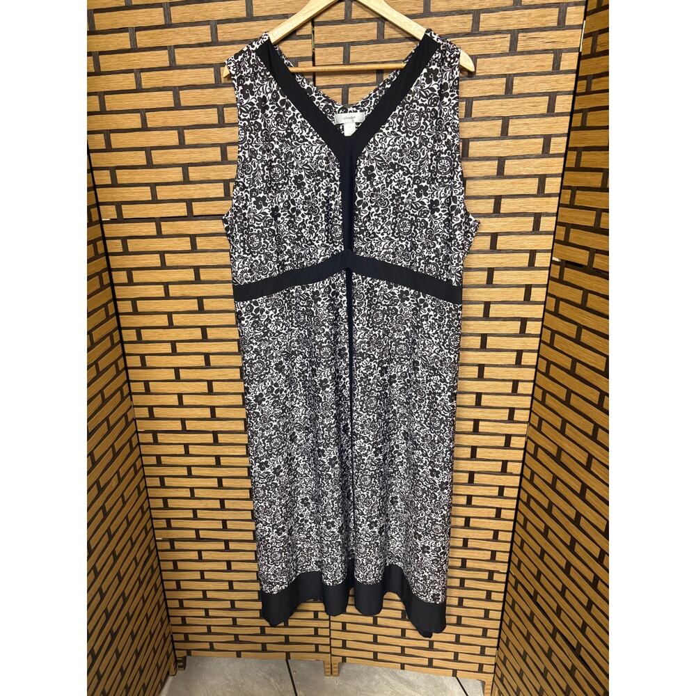 CJ Banks Black And‎ White Dress Size 2X
